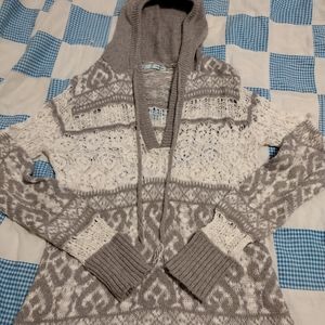 Maurces women's gently used hoodie sweater
